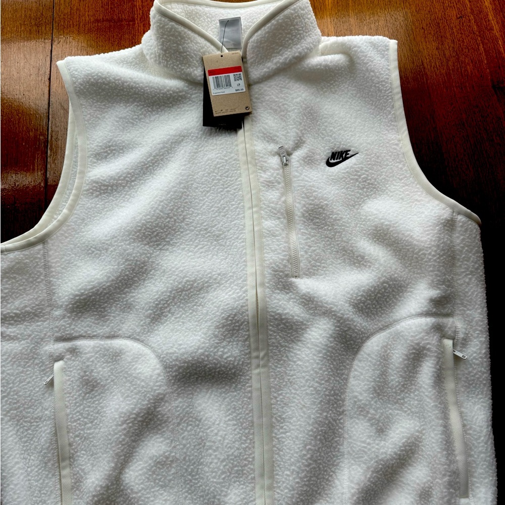 🔥NWT NIKE WINTERIZED VEST 🥶 SIZE L
